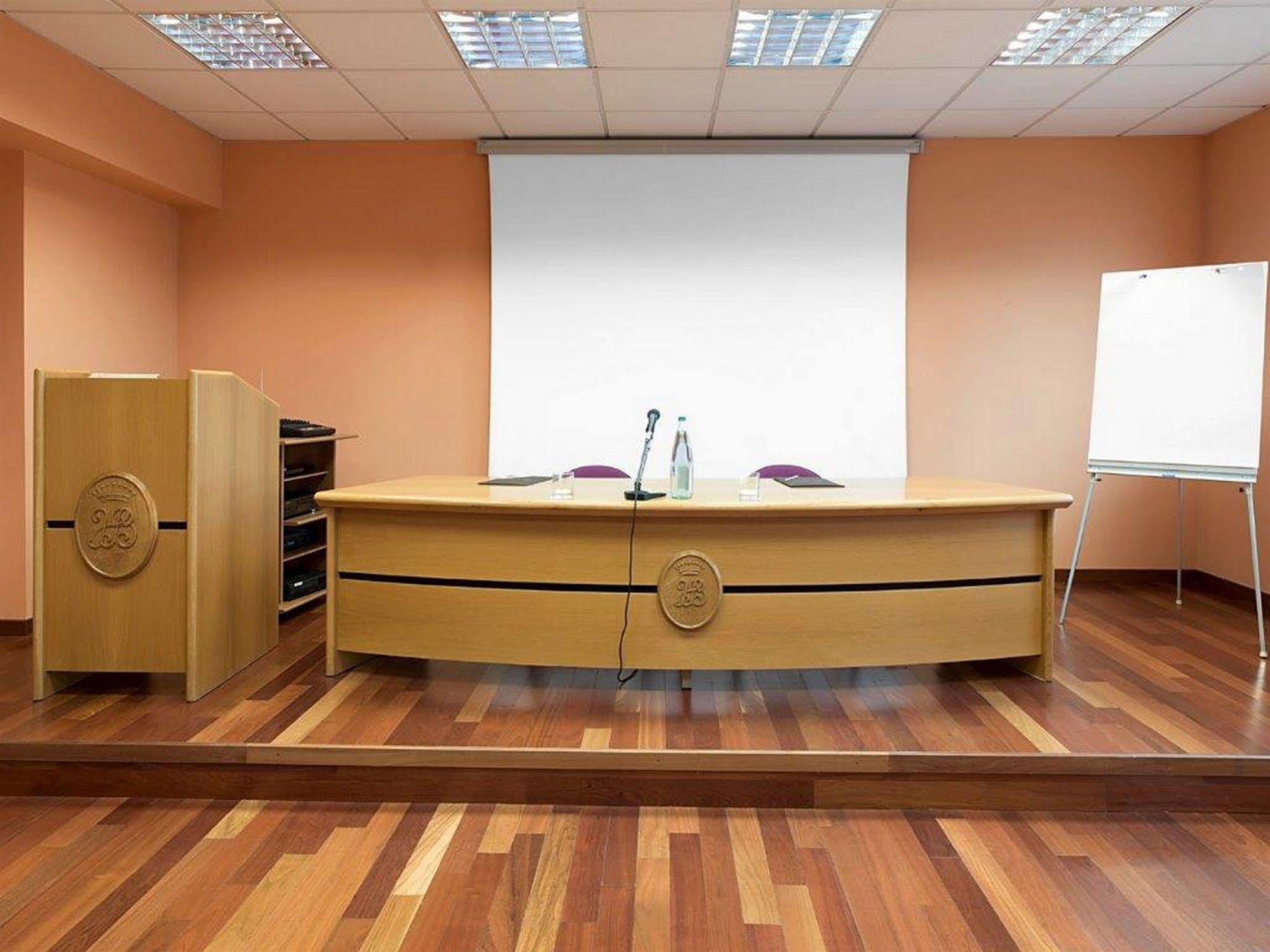 Bifi Hotel 4*