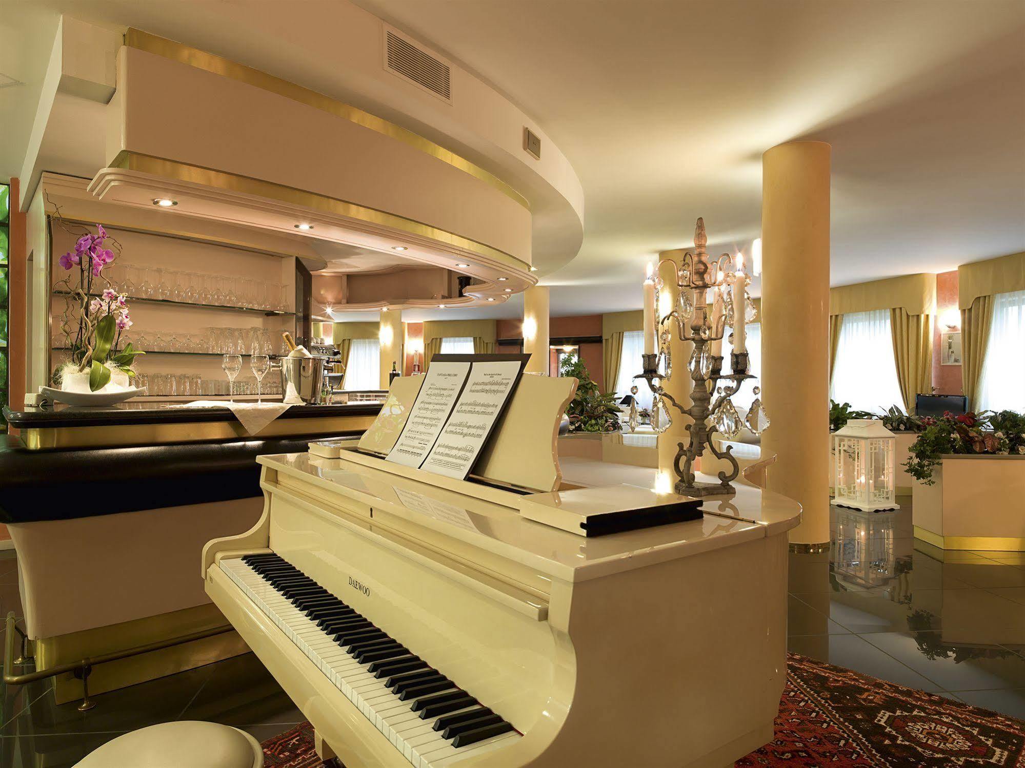 Hotel Bifi 4*
