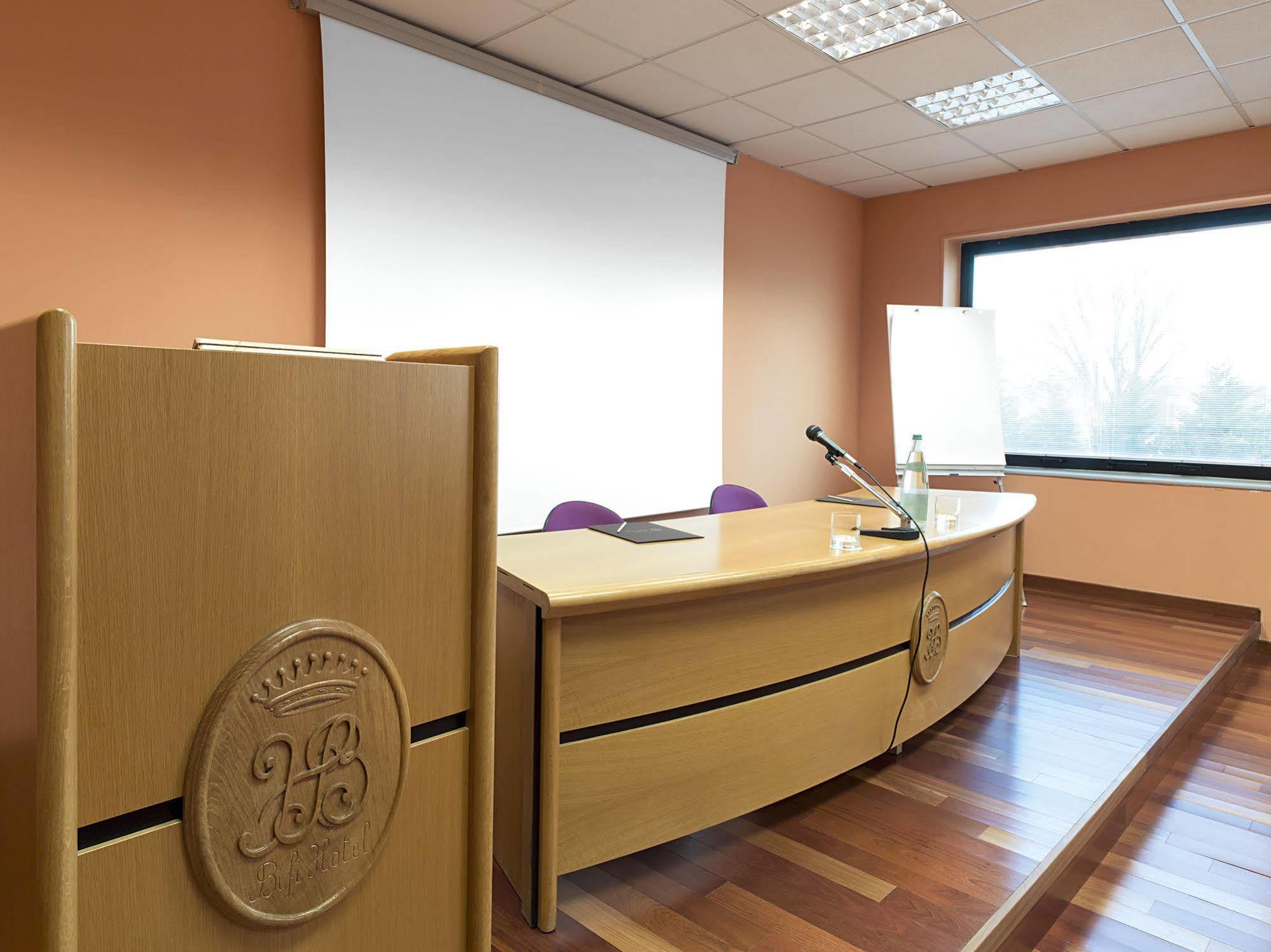 Bifi Hotel